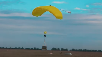 The Juncker-DG-250 parachute system