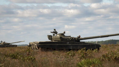 T-72 battle tanks