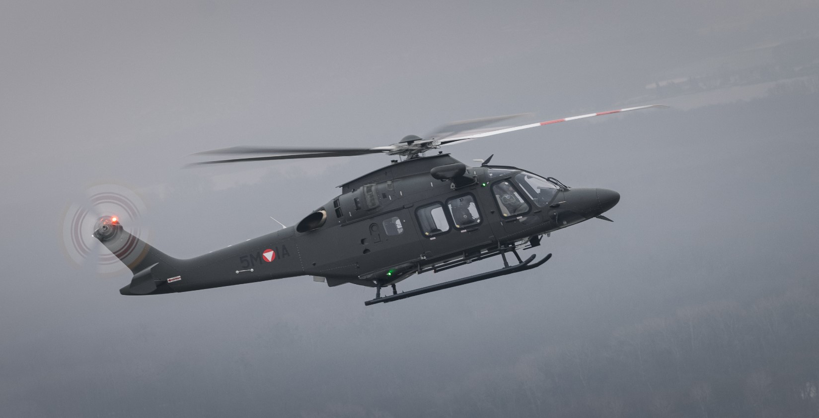 AW169