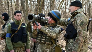 Ukrainian soldiers