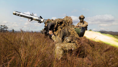Javelin missile