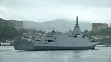 The JS Niyodo (FFM-7) Mogami-class frigate