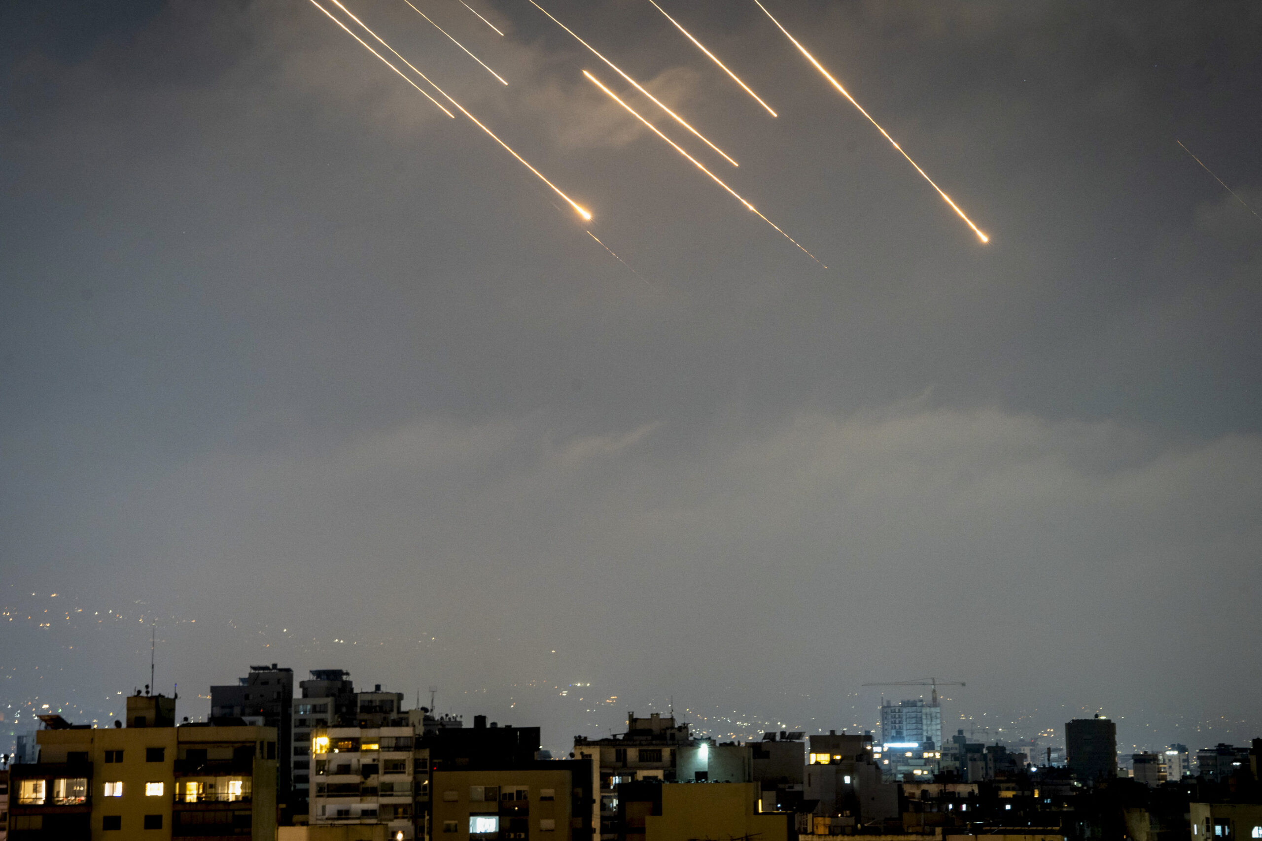 Iranian and Israeli missiles