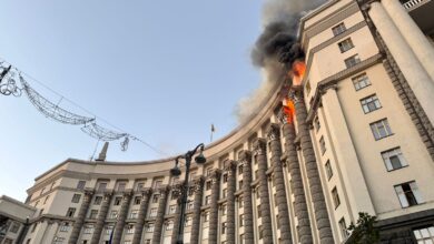 Ukrainian government in Kyiv ablaze in Russian attack.