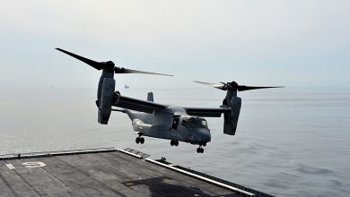 150326-N-ZZ999-001 WATERS TO THE SOUTH OF THE KOREAN PENINSULA, Republic of Korea (March 26, 2015) – An MV-22 Osprey, from Marine Medium Tiltrotor Squadron 262 (reinforced), 31st Marine Expeditionary Unit, demonstrates its vertical takeoff and landing (VSTOL) capabilities aboard the amphibious assault ship ROKS Dokdo (LPH 6111) during training to strengthen the interoperability between the Navy and Marine Corps of both the U.S. and Republic of Korea. The Marines of the 31st MEU are embarked aboard the forward-deployed amphibious assault ship USS Bonhomme Richard (LHD 6) and currently conducting a regularly-scheduled patrol of the Asia-Pacific region. (U.S. Navy photo courtesy of ROK Navy / Released)