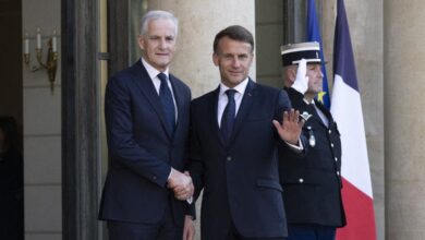The President of the French Republic, Emmanuel Macron, receiving the Prime Minister of the Kingdom of Norway, Jonas Gahr Støre, at the Elysee Palace in Paris, France, on May 27, 2026.