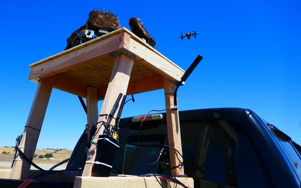 (Representative only.) A counter-unmanned aircraft system sensor platform tracks a drone during the Joint Interagency Field Experimentation event at Camp Roberts, California, on Sept. 9, 2025. Photo: Dan Linehan/DVIDS