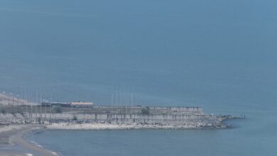 A view of a pier on the Caspian Sea near the city of Noshahr, northern Iran, on May 8, 2025. Photo: Morteza Nikoubazl/NurPhoto via AFP