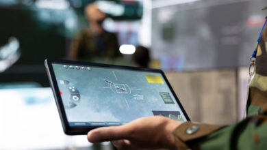 A military operator uses a digital targeting interface during a defense technology demonstration. Image: Aurex